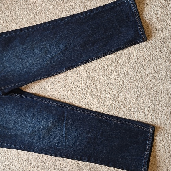 Old Navy High-Rise Slouchy Straight Cropped Dark Wash Jeans Size 00 - Picture 10 of 15